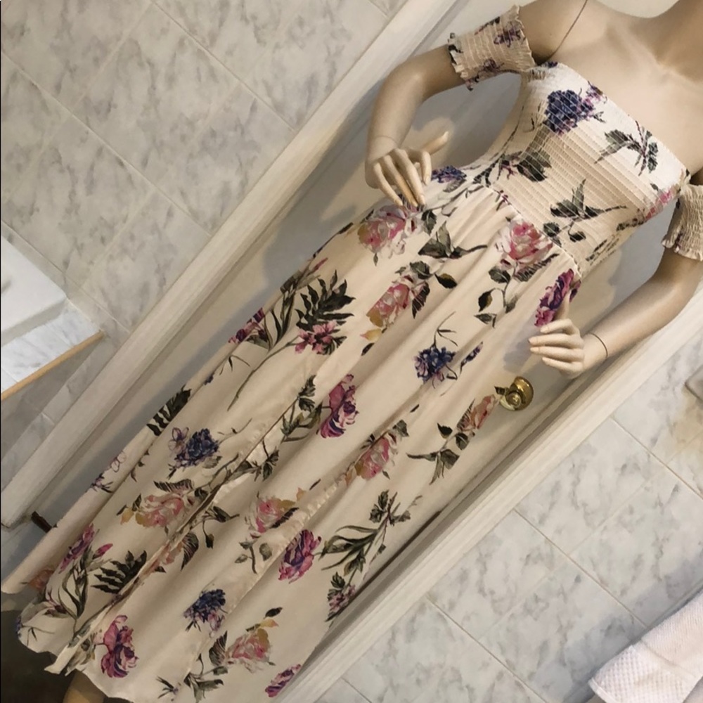 Girly & Flirty CREAM & FLORAL MAXI DRESS BOHO - Picture 4 of 8